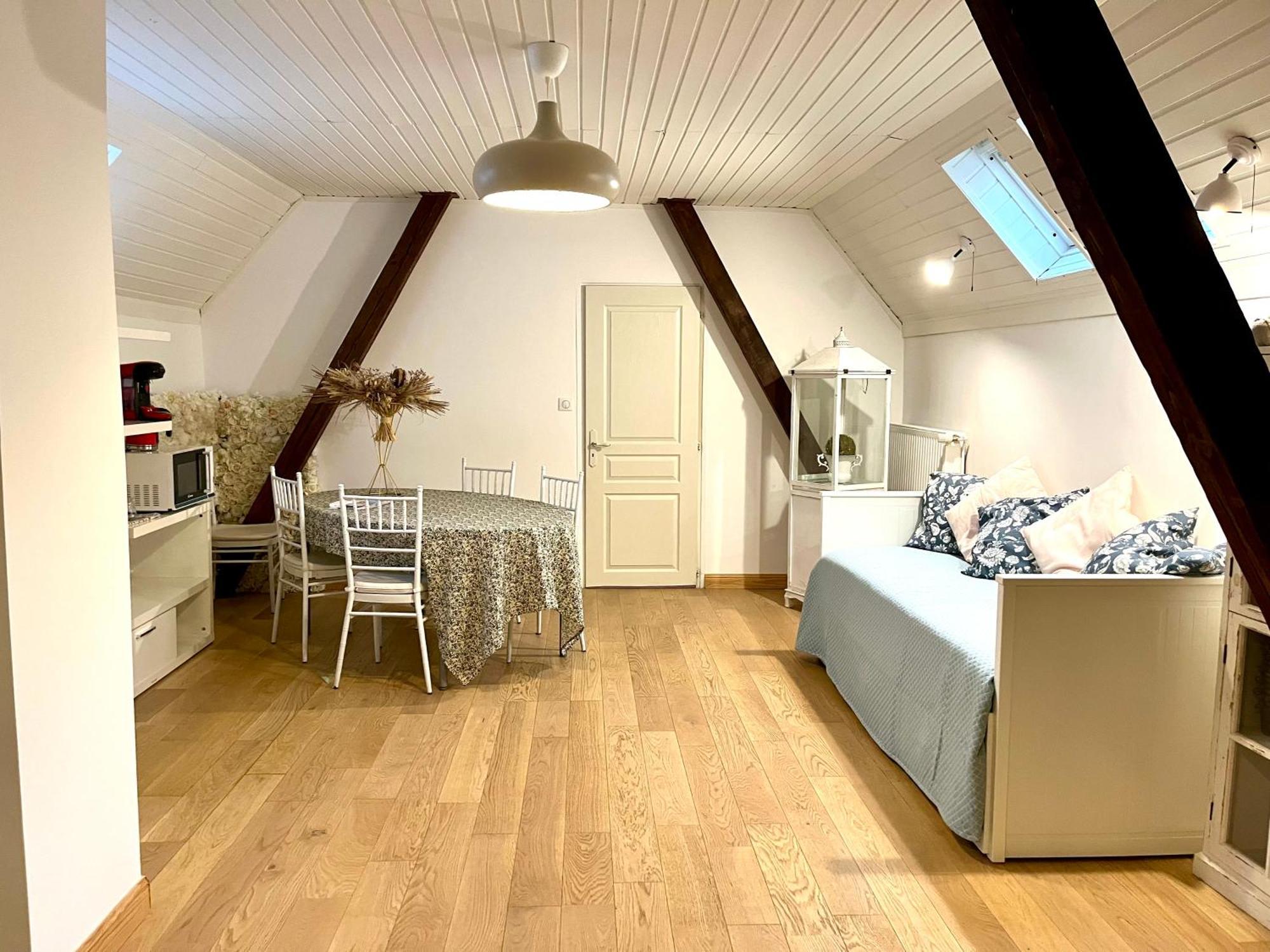 Villa Etage Entier Prive, 45M2 Chez Regine Schiltigheim Esterno foto