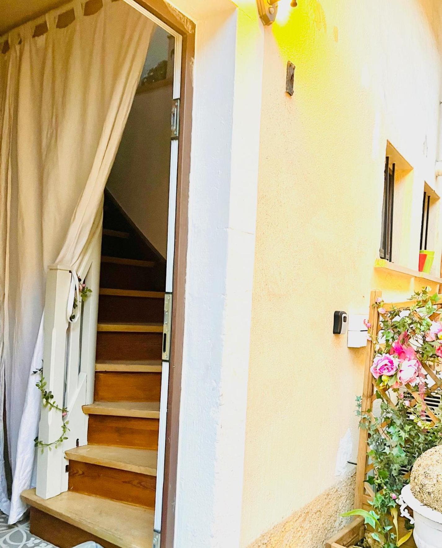 Villa Etage Entier Prive, 45M2 Chez Regine Schiltigheim Esterno foto