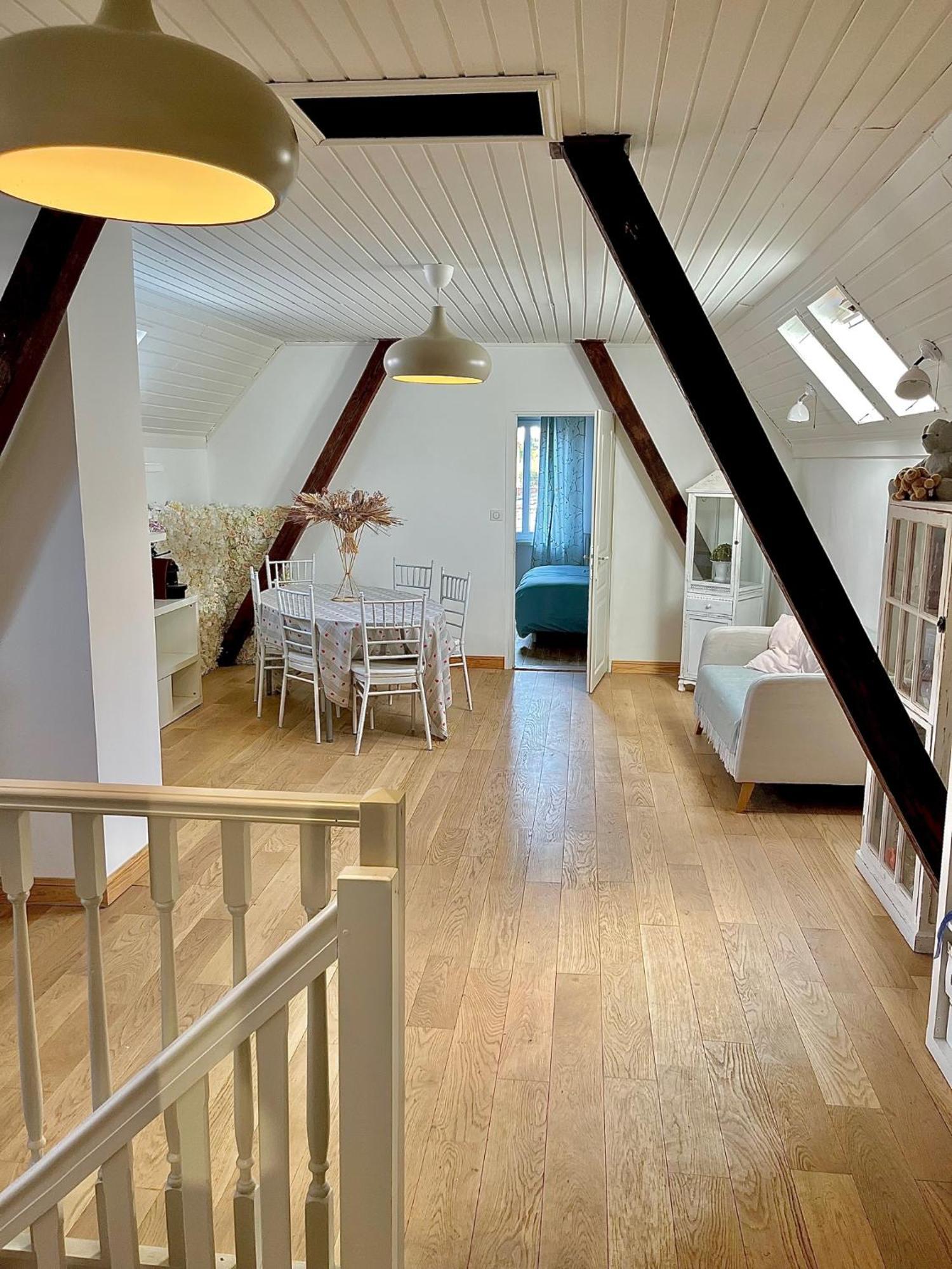 Villa Etage Entier Prive, 45M2 Chez Regine Schiltigheim Esterno foto